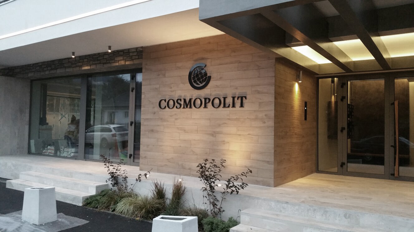 Cosmopolit Residence Logo Branch Exterior